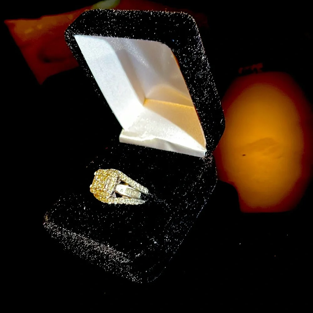 Ring - Picture 6 of 8